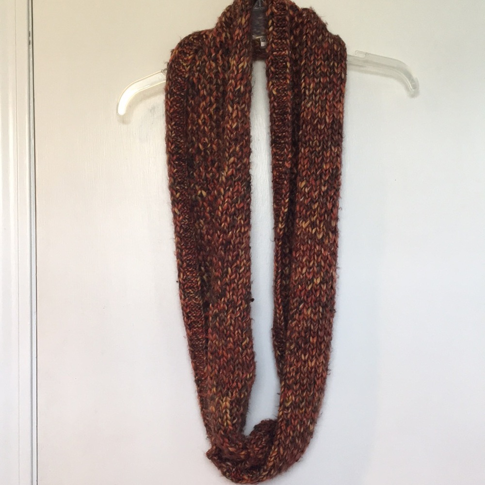 Infinity scarf